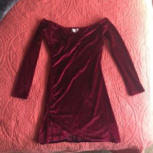 Revolve: velvet red dress